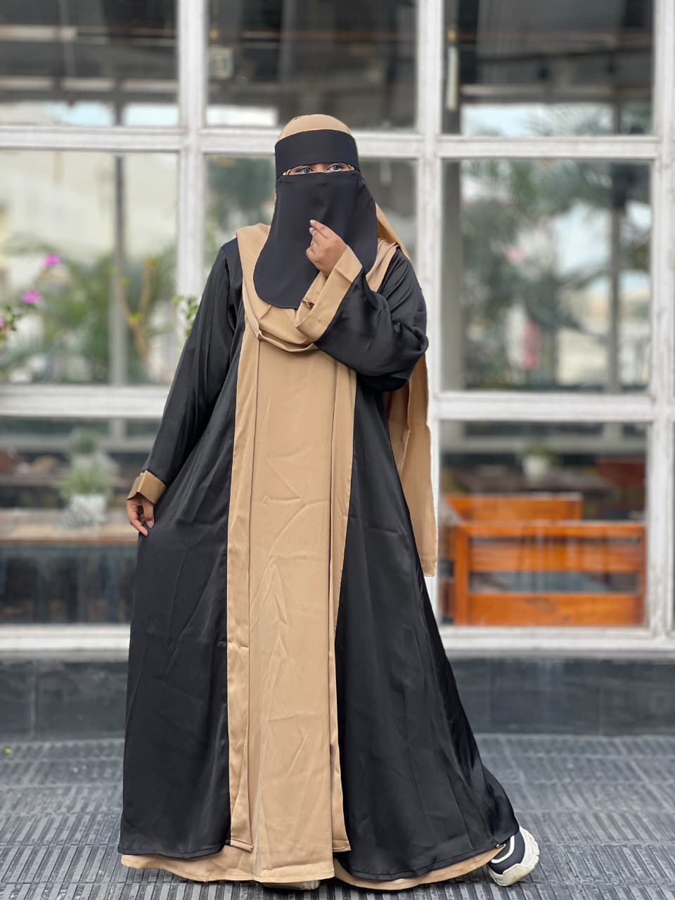 Contrast Overcoat Abaya